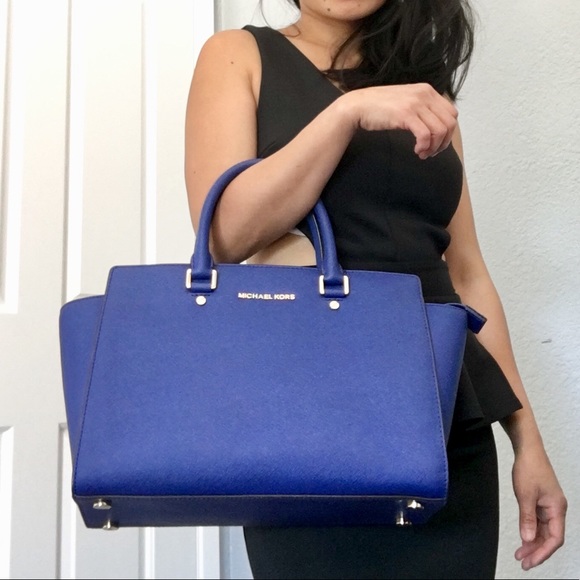Michael Kors Handbags - Michael Kors Selma Satchel/Crossbody Royal blue